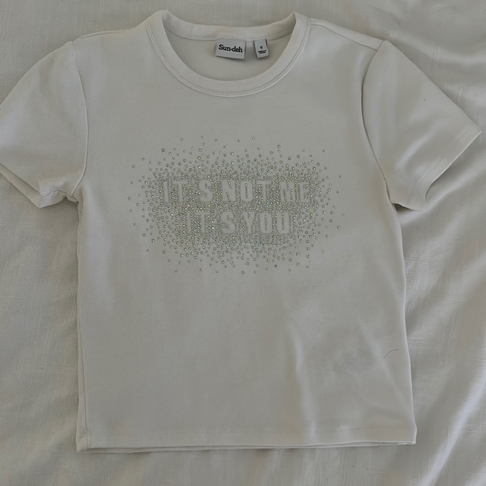 Aritzia shirt